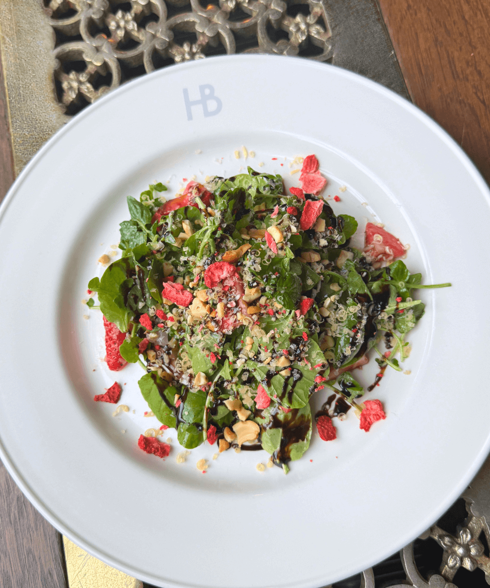 Strawberry Cashew Salad - mobile version