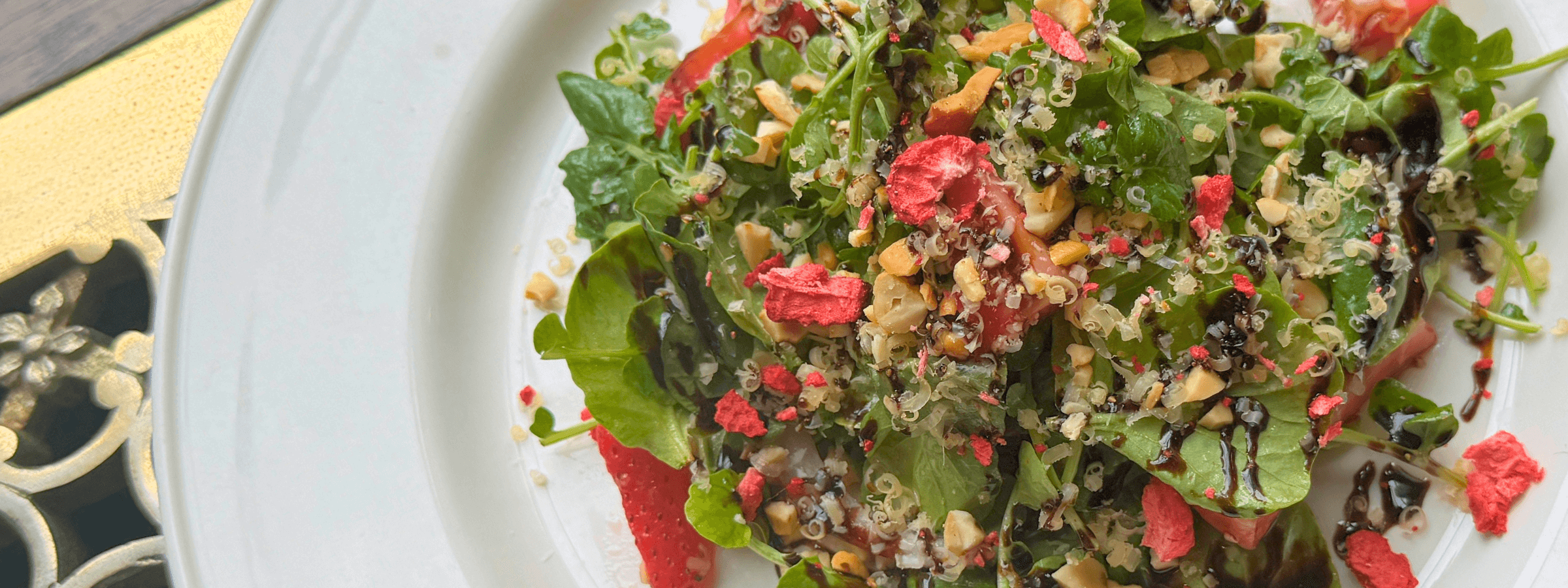 Strawberry Cashew Salad - desktop version